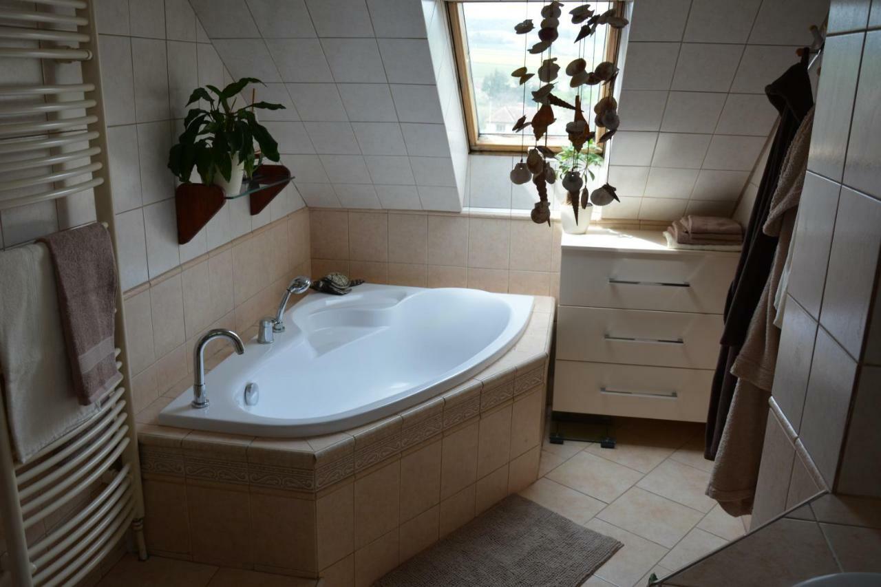 Ubytovani Pod Cimburkem Mestecko Trnavka Exterior foto